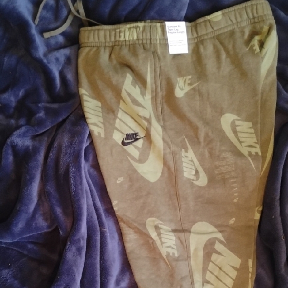 Nike Olive Joggers